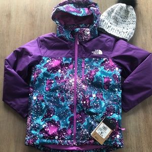 NWT The North Face girls medium (10-12) snow jacket and toque